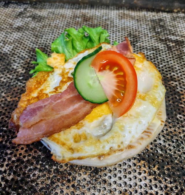 STEKT ÄGG MED BACON